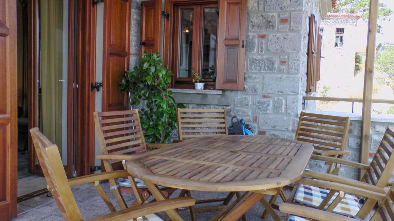 Villa Grand View Kimon Mythimna Exterior foto